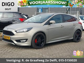 Ford Focus 1.0 Titanium Sport | Navigatie | Camera | Parkeersensoren | Afn.Trekhaak