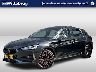 Cupra Leon 1.4 e-Hybrid 245pk DSG VZ Black Edition / Panoramadak / Lederen Memory Seat / Supersport Stuur / Achteruitrijcamera / Stoelverwarming / Dodehoek Sensor / LED