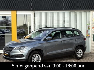 Skoda Karoq 1.5 TSI ACT Business Edition | NAP | Trekhaak | Navigatie | Stoel & stuur verwarming | Cruise adaptief | Key-less start | Parkeersensoren | Climate Control |
