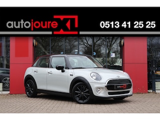 Mini Cooper 1.5 Business Edition | Origineel NL | Two-Tone lak | Cruise Control | Navigatie |