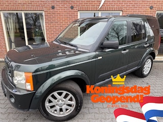 Land Rover Discovery 2.7 TdV6 SE GRIJSKENTEKEN / NIEUWE APK / TREKHAAK / RIJDT GOED