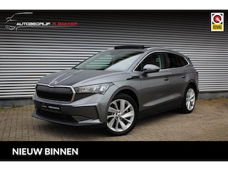 Skoda Enyaq iV 80 Loft Edition // SoH 97% | Panoramadak | Trekhaak | Warmtepomp | Camera | Keyless | Dealeronderhouden