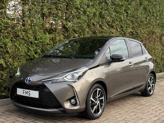Toyota Yaris 1.5 Hybrid Selection CarPlay Camera