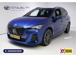 BMW 2-serie Tourer 218i M-Sport automaat | 19 inch Individual Panoramadak | Harman Kardon | HUD Adaptive cruise, 360 Camera, PDC V+A,  El.verstelbare stoel met geheugen, Elektrische achterklep, Keyless