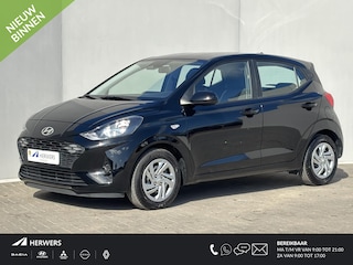 Hyundai i10 1.0 Premium Handgeschakeld / Fabrieksgarantie tot 10-2029 / Stuur en Stoel verwarming / Achteruitrijcamera / Navigatie via Apple Carplay/Android Auto / Cruise control / Airco /
