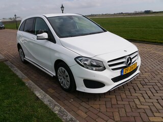 Mercedes-Benz B-klasse 220 d AUT AC ** EX POLICE MARGE CAR **