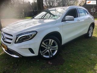Mercedes-Benz GLA 180 Night Edit.Plus/PANO/Topstaat!