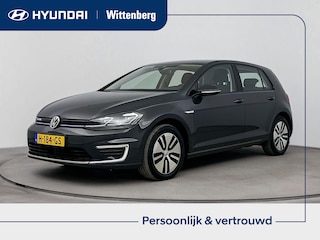 Volkswagen Golf E-DITION | SOH 96.4% | Achteruitrij camera | Navigatie | Adaptive cruise | Elektrische ramen |