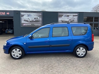 Dacia Logan 1.6 MPI Lauréate - 1e Eigenaar 76170 Kilometer n.a.p - Airco - Elektrisch pakket - handsfree - Pdc - Trekhaak