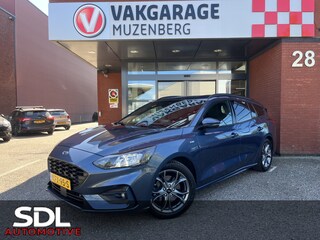 Ford Focus Wagon 1.0 EcoBoost Hybrid 155PK ST Line // LED // NAVI + CARPLAY // CAMERA // DAB // CLIMA // WINTERPACK // TREKHAAK!!
