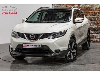 Nissan Qashqai 1.6 N-Connecta | Panoramadak | 360 graden camera | Cruise Control | Trekhaak