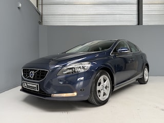 Volvo V40 1.6 T3 Momentum Dealer Onderhouden|Camera|Navi|Cruise