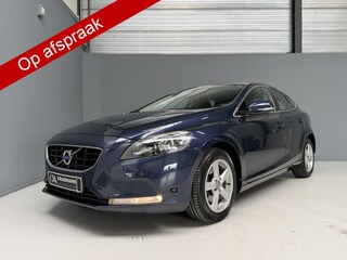 Volvo V40 1.6 T3 Momentum Dealer Onderhouden|Camera|Navi|Cruise