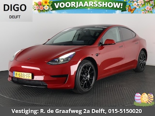 Tesla Model 3 Black Sport Pack RWD Plus 60 kWh 238 PK! | Navigatie | Panoramadak | Camera |