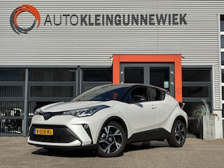 Toyota C-HR 1.8 Hybrid Executive / Bi-tone / Parelmoer / Applecarplay/Android Auto / Allseason Banden /