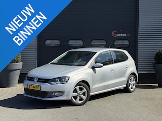 Volkswagen Polo 1.2 TSI Comfortline | Cruise Control | Parkeersensoren | Climate Control | 5 Deurs | Lichtmetalen Velgen |