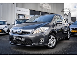Toyota Auris 1.8 Full Hybrid Limited ✅ Automaat | Trekhaak | Betrouwbaar & zuinig | NL AUTO
