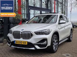 BMW X1 xDrive25e Business Edition Plus | Panodak | Navigatie | Climate Control | Cruise Control | 18inch