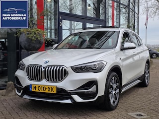 BMW X1 xDrive25e Business Edition Plus | Panodak | Navigatie | Climate Control | Cruise Control | 18inch