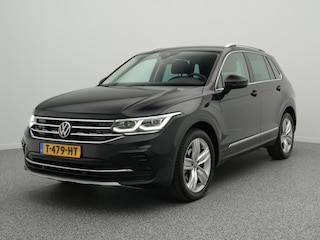 Volkswagen Tiguan Elegance 1.5 TSI 150 PK DSG | LED Matrix | Ergo Zetels | Trekhaak | Achteruitrijcamera | Keyless |