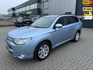 Mitsubishi Outlander 2.0 PHEV instyle