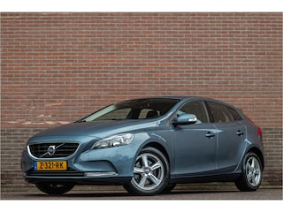 Volvo V40 T4 180pk Geartronic, 106.000km, PDC, Trekhaak, Airco, Radio/CD.