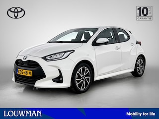 Toyota Yaris 1.5 Hybrid Dynamic | Voorstoelen verwarmd |