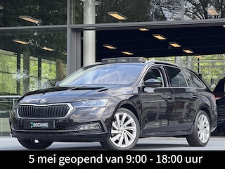 Skoda Octavia Combi 1.5 TSI First Edition 150PK | Panoramadak | Dodehoekdetectie | Head-Up | Carplay/Android | Adaptieve Cruise Control | Elek. trekhaak