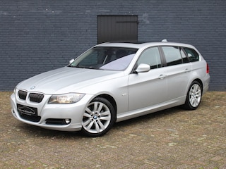 BMW 3-serie Touring 325i High Executive LCI volledig BMW onderhouden