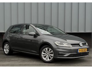 Volkswagen Golf 1.5 TSI Highline | Virtual | Trekhaak | ACC | Carplay