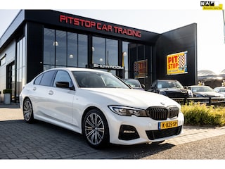 BMW 318i M-Sport, 156 PK, NL auto, Sfeer, Shadow Line!