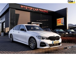 BMW 318i M-Sport, 156 PK, NL auto, Sfeer, Shadow Line!