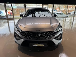 Peugeot 408 1.2 Hybrid 145 e-DCS6 Allure 145pk Navigatie/Stoelverwarming/Camera