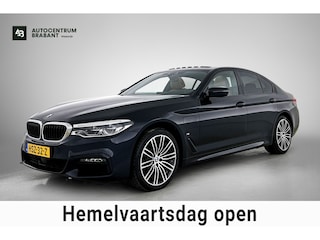 BMW 530e M-sport iPerformance High Executive(Dealer OnderH, Panorama, Lane Assist, Trekhaak, StoelV, Camera, Etc)