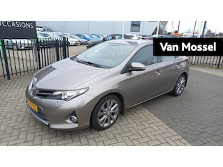Toyota Auris 1.8 Hybrid Lease Pro