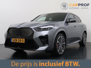 BMW iX2 xDrive30 67 kWh M-Sport | Trekhaak | 360 Camera | HUD | Harman Kardon | 100% SOH