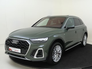 Audi Q5 50 TFSI e S edition | SoH 96% | Panoramadak | Trekhaak | Parkeerassistent | Keyless | LED matrix verlichting | Lederen bekleding | Adaptieve cruise control | Dodehoek detectie |