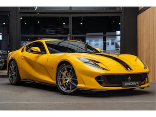 Ferrari 812 V12 HELE Atelier Full Carbon 6.5 V12 Superfast Giallo Triplo Painted Stripe