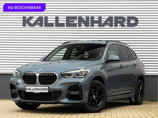 BMW X1 sDrive20i M-Sport - Pano - Trekhaak - Memoryzetel - Camera - Harman Kardon