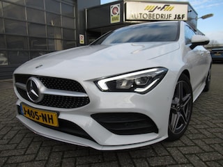 Mercedes-Benz CLA Shooting Brake 180 Business Solution AMG / AUTOMAAT / PDC 2x / NAV / SFEERVERLICHTING