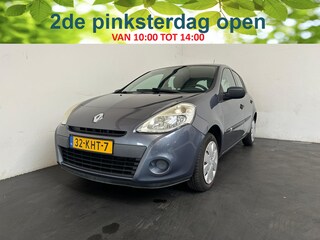 Renault Clio 1.2 Special Line. Navi. Airco!