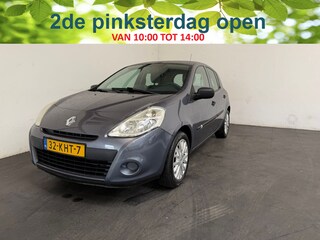 Renault Clio 1.2 Special Line. Navi. Airco!