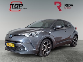 Toyota C-HR 1.8 Hybrid Bus Intro | Cruise control | Climate control