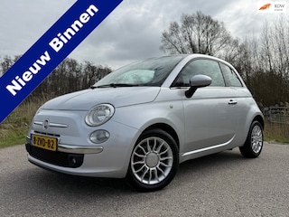 Fiat 500 0.9 TwinAir | Panoramadak | 2e Eigenaar | Airco | 15" Velgen | Blue & Me |