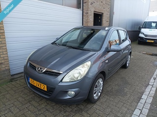 Hyundai i20 1.2i Dynamic Airco NL- Auto APK 4-2027