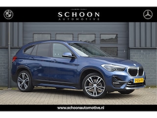 BMW X1 xDrive20i High Executive | PANO | HUD | KEYLESS | CAM | TREKHAAK |