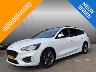 Ford Focus Wagon 1.5 EcoBoost ST Line X Business DODEHOEK DETECTIE | PANORAMADAK| NAVIGATIE| CAMERA| STOEL/STUUR/VOORRUIT VERWARMING | ADAPTIVE CRUISECONTROL| PARKEERSENSOREN | KEY-LESS|