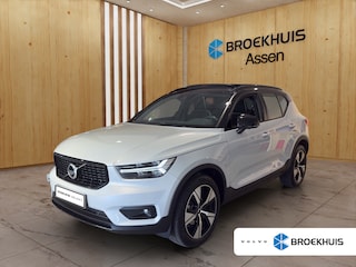 Volvo XC40 T3 R-Design Panoramadak | Trekhaak | Harman Kardon | 360 camera | Stoel + Stuurverwarming |