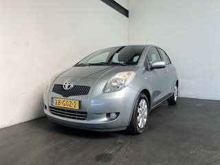 Toyota Yaris 1.3 VVTi Executive MMT