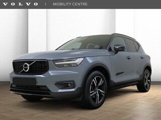 Volvo XC40 T2 R-Design | Panoramadak | Dodehoekdetectie |